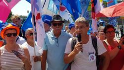 Rassemblement du 27 juin 2019 contre le Projet de loi d'extinction de la Fonction Publique - Prise de parole de Bruno Collignon Président de la FA-FP